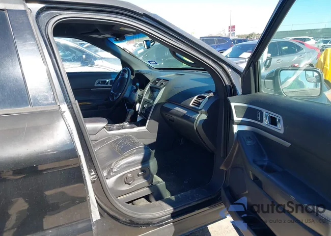 1FMHK7D85BGA50839: 44157475