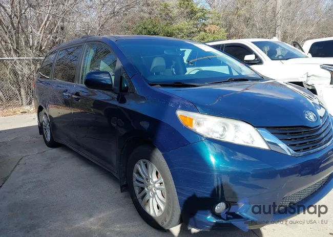 5TDYK3DC0BS077843: 44157481