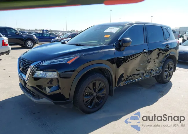 JN8BT3BA1PW428811: 44157493