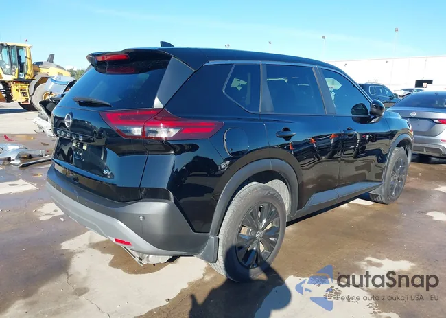 JN8BT3BA1PW428811: 44157493