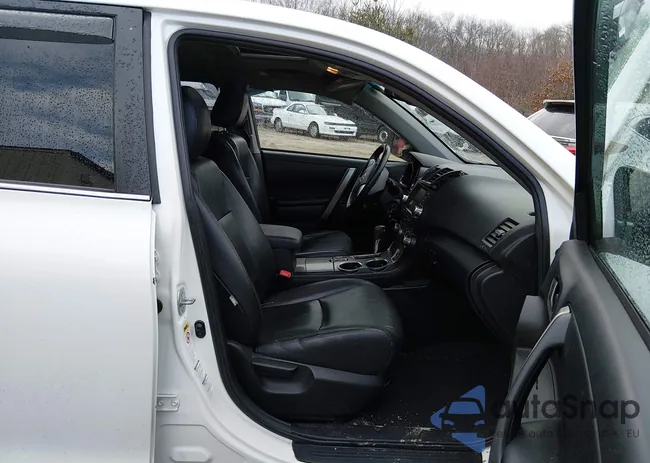 5TDBK3EH0CS133071: 44157494