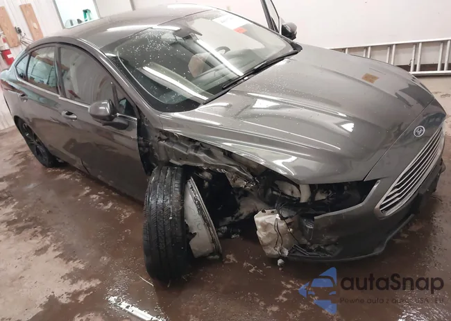 3FA6P0HD8LR228660: 44157497