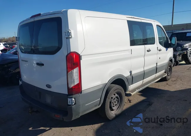 1FTYR1ZM4HKB10179: 44157506