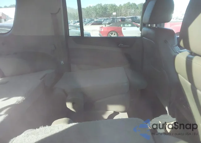 1GNSKKKC0FR132709: 44157563