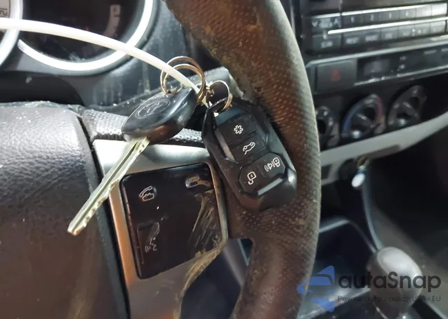 3TMLU4EN5CM097548: 44157599