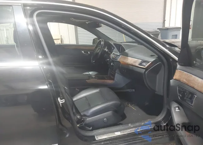 WDDHF8HB3BA278688: 44157689