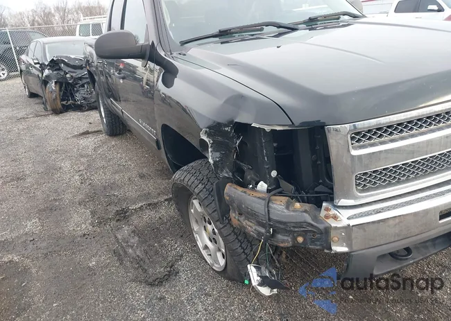 1GCRKSE78DZ121654: 44157712