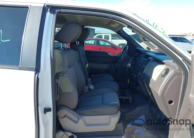 1FTRX12W79FA64900: 44157764