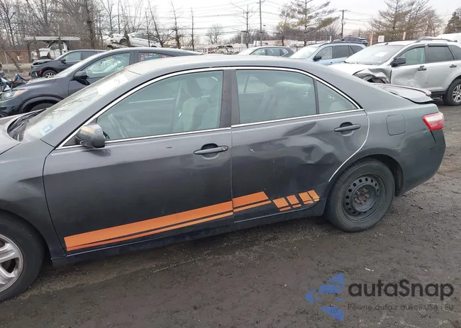 4T1BE46K77U009111: 44157779