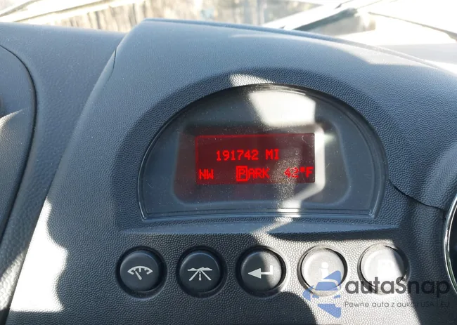 2G2WC55C761271785: 44157821