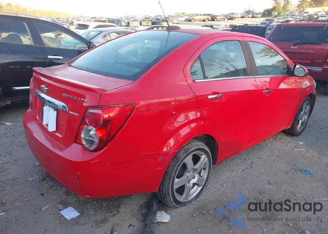 1G1JE5SB2F4187768: 44157845