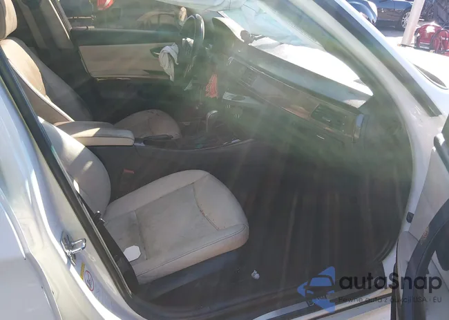 WBAPH735X9E127147: 44157846