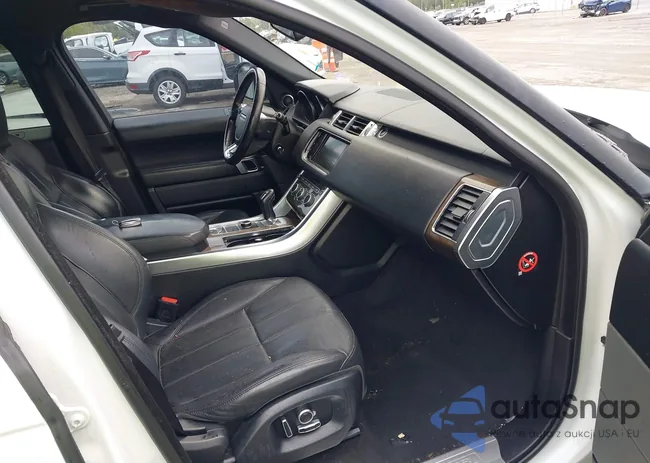 SALWR2VF6GA579047: 44157852