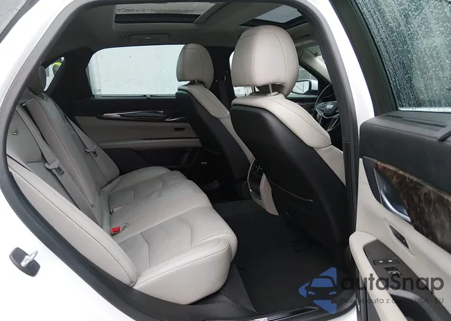 1G6KD5RS3HU141828: 44157871