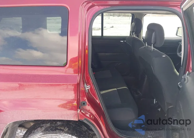 1C4NJRBB6ED809086: 44157876