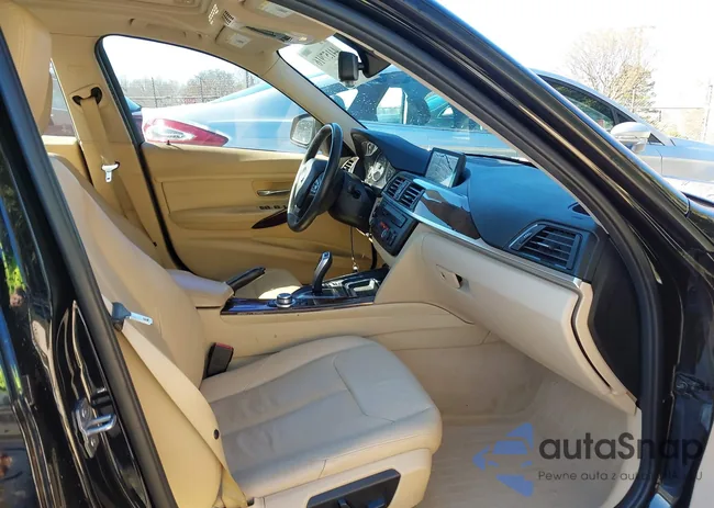 WBA3A5C54DF358149: 44157916