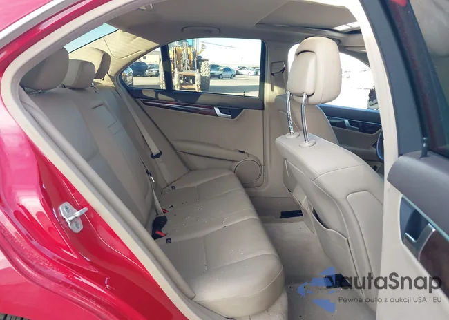 WDDGF4HB5EA960545: 44157979