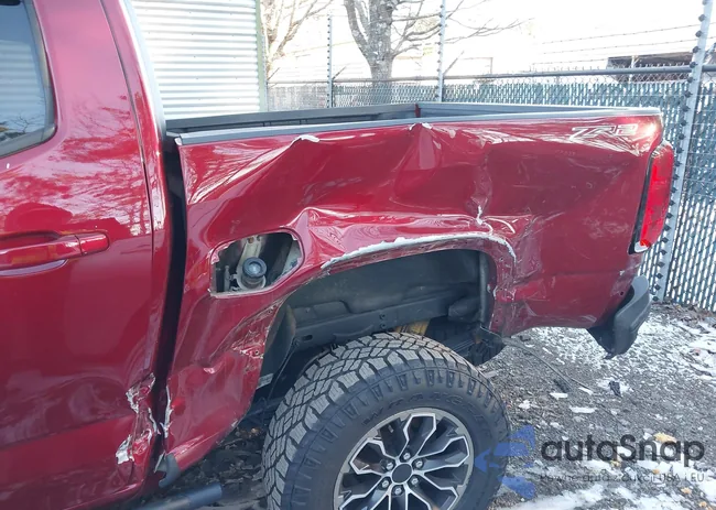 1GCGTEEN5J1304573: 44157983