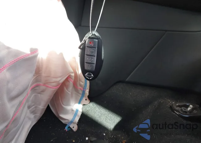 1N4AZ1BV7NC562921: 44157991