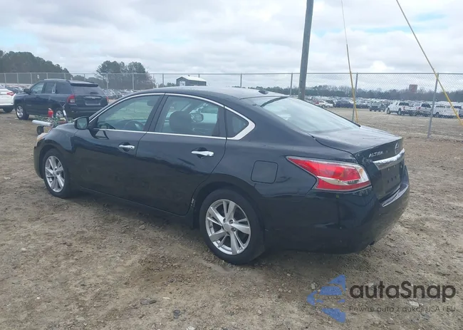 1N4AL3AP5FC143807: 44157076