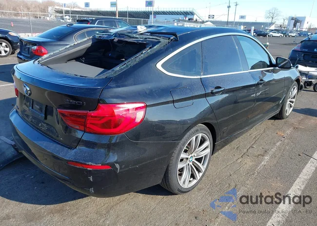 WBA8Z9C54JG828014: 44157094