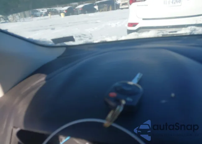 1FADP3F29DL155213: 44157119