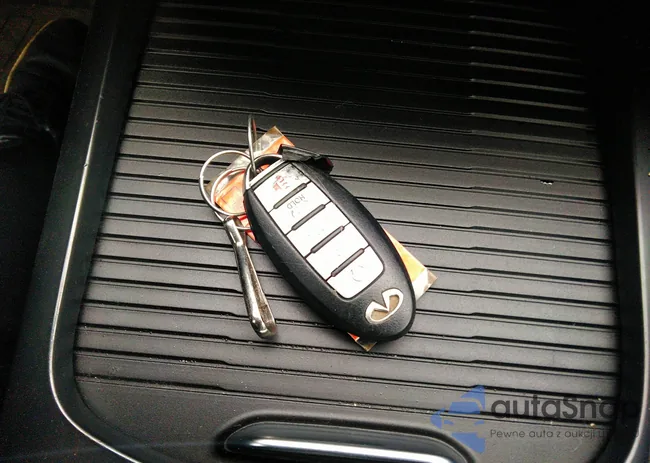 3PCAJ5M37KF104802: 44157155