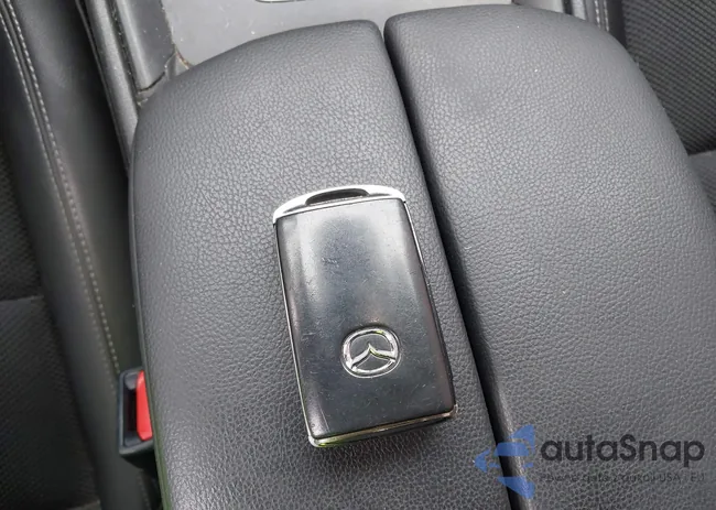 7MMVABAM9RN182118: 44157203