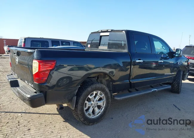 1N6BA1F4XGN516768: 44157224