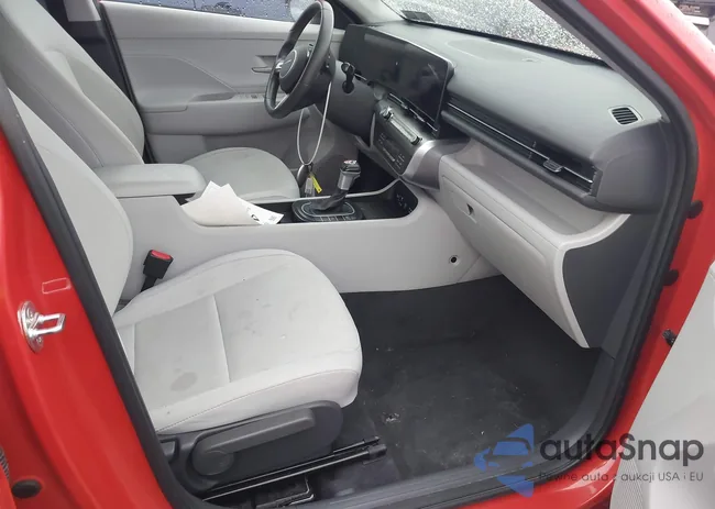 KM8HBCAB8RU093981: 44157268