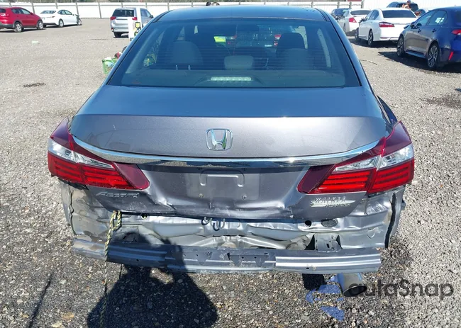 1HGCR2F31GA138247: 44157375