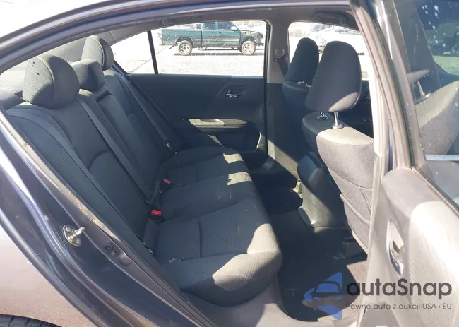 1HGCR2F31GA138247: 44157375