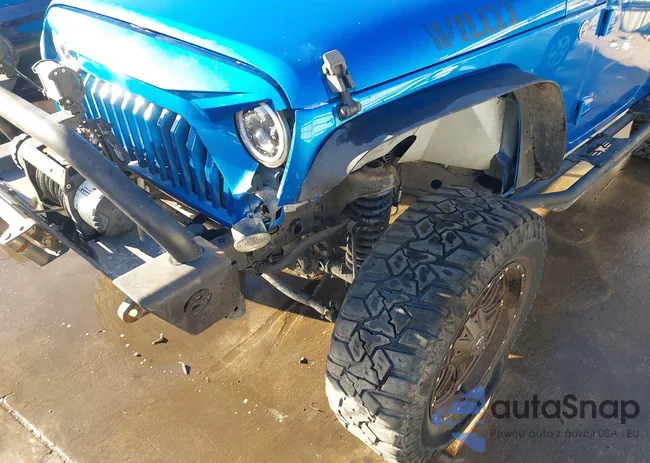 1C4BJWDG9FL511861: 44157381