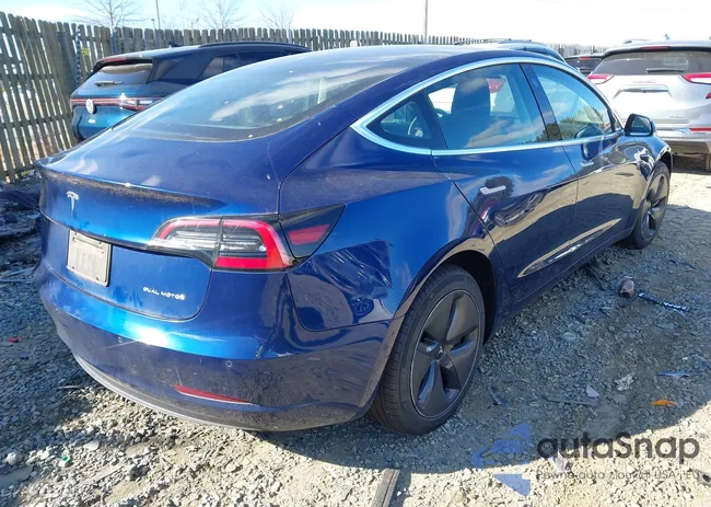 5YJ3E1EB2KF497572: 44157453