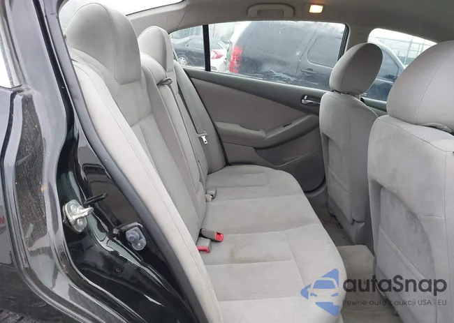 1N4AL2AP5CC145837: 44158484