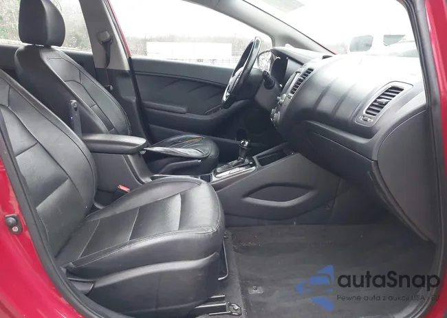 3KPFL4A8XHE004833: 44158493