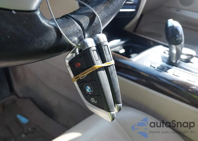 5UXKR0C57F0P06539: 44158511