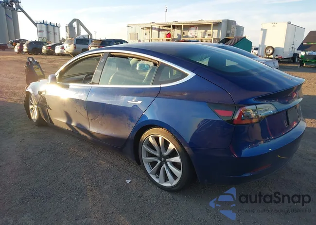 5YJ3E1EB0LF651259: 44158518