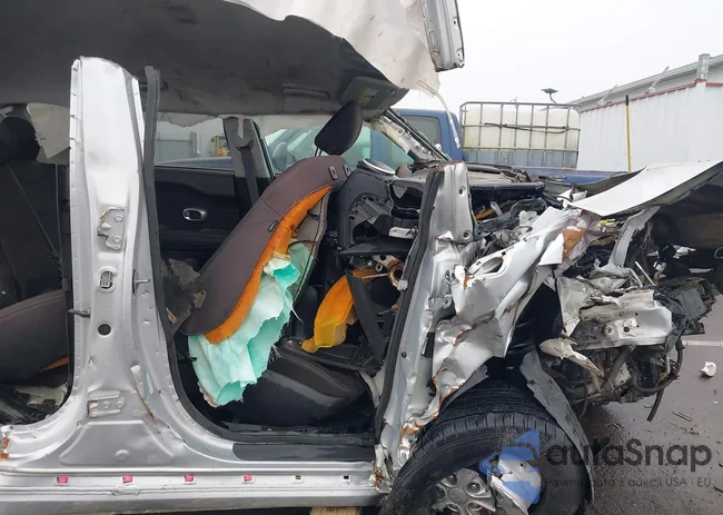 KNDJN2A22F7765759: 44158520