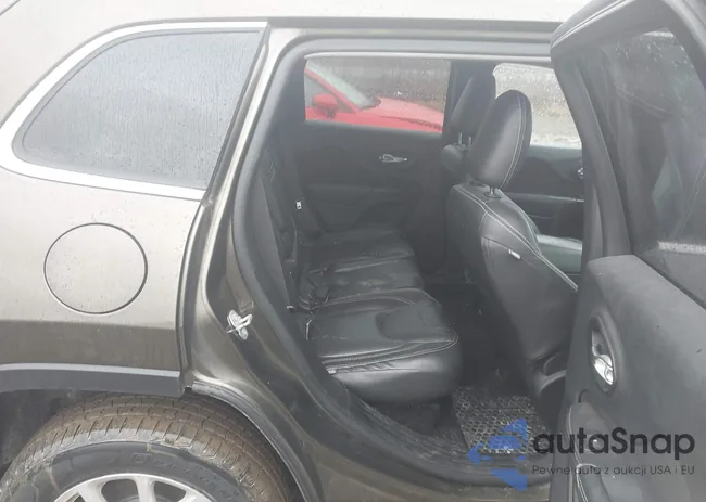 1C4PJMCS1FW640501: 44158590