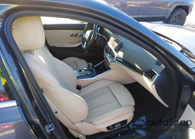 3MW5P7J01N8C56859: 44158625