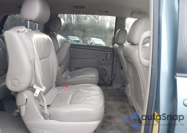 5TDZK22C68S201138: 44158652