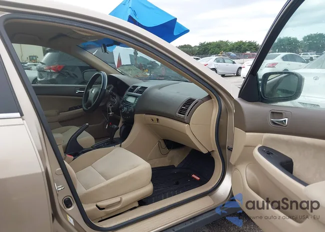 1HGCM66325A055896: 44158685