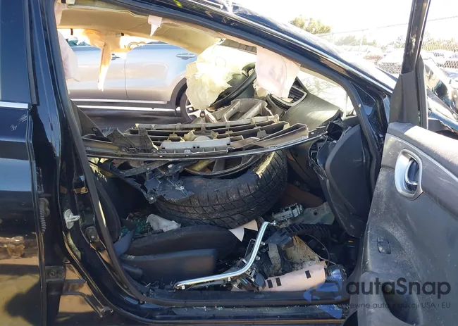 3N1AB7AP7FY319903: 44158695