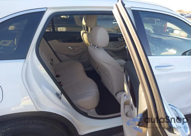 WDC0G8DB0LF717340: 44158758