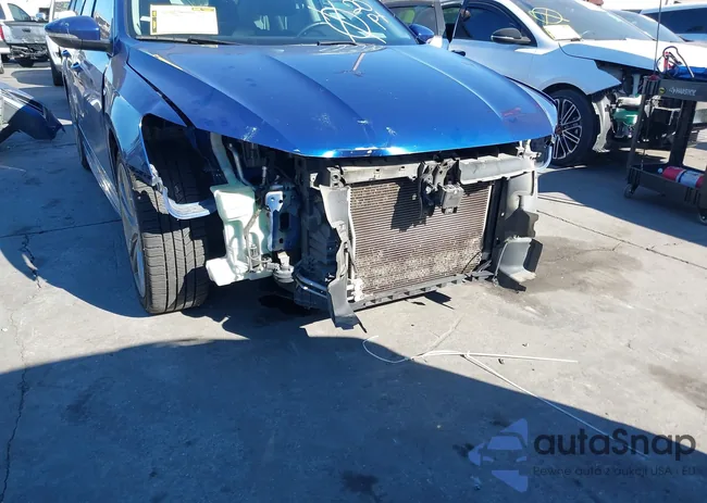 1VWDT7A32HC015102: 44158779