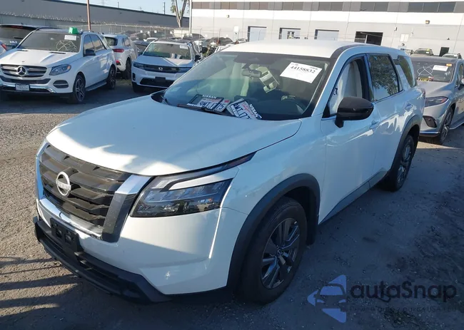 5N1DR3AAXRC275947: 44158832