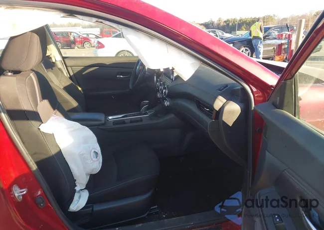 3N1AB8CV8NY228641: 44158878