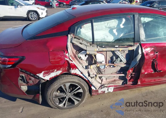 3N1AB8CV8NY228641: 44158878