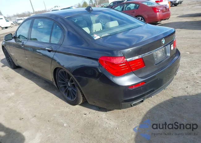 WBAKB8C54BCY66596: 44158882